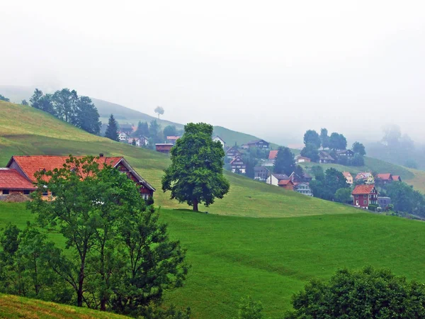 Het Dorp Urnaesch Urnasch Vallei Van Gelijknamige Rivier Kanton Appenzell — Stockfoto