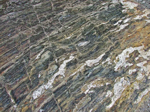 列支敦士登阿尔卑斯山山脉和Malbuntal高山谷地上空的岩石和石头 列支敦士登Malbun — 图库照片