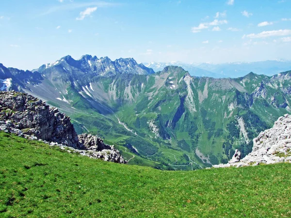 Liechtenstein Alpleri Nden Ratikon Sınır Alp Dağı Kitlesi Veya Raetikon — Stok fotoğraf