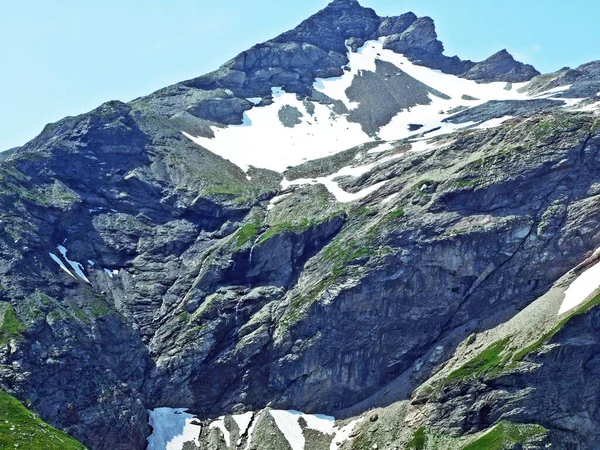 Alpino Montanha Pico Naafkopf Fronteira Ratikon Raetikon Maciço Montanha Alpina — Fotografia de Stock