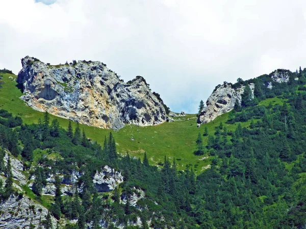 Pietre Rocce Delle Alpi Liechtenstein Massiccio Montuoso Sulla Valle Alpina — Foto Stock