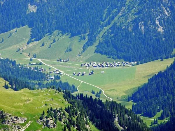 Blick Auf Das Gamperdonatal Und Die Österreichischen Alpen Vom Naafkopf — Stockfoto