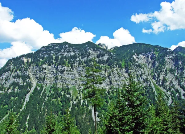 Alpengipfel Kirclespitz Über Dem Saminatal Und Liechtensteinischen Alpenmassiv Steg Liechtenstein — Stockfoto