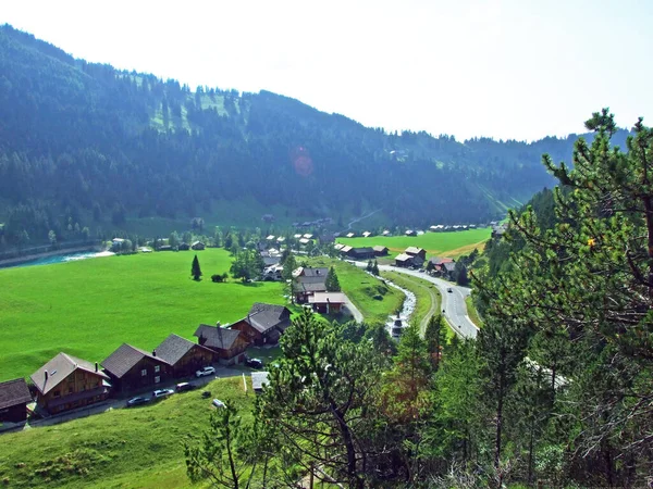 Piccolo Villaggio Tradizionale Alpino Steg Nella Valle Saminatal Nel Cuore — Foto Stock