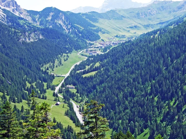 Uitzicht Het Malbuntal Alpendal Het Skidorp Malbun Vanaf Hellingen Van — Stockfoto