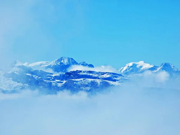 Vista Dos Picos Nevados Dos Alpes Suíços Maciço Montanhoso Fronteiriço — Fotografia de Stock