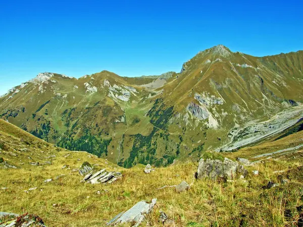 Widok Malownicze Szczyty Granicy Ratikonem Alpejski Masyw Górski Lub Raetikon — Zdjęcie stockowe