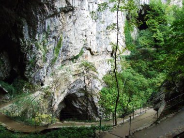 Skocjan Mağara Parkı (Unesco Dünya Mirası) veya Park Skocjanske Cezaevi - Divaca, Slovenya