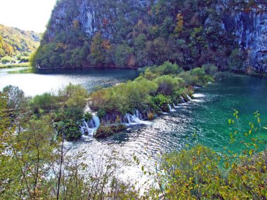 Plitvice Lakes Ulusal Parkı veya nacionalni parkı Plitvicka jezera, UNESCO doğal dünya mirası - Plitvica, Hırvatistan (Kroatien / Croazia / Hrvatska))