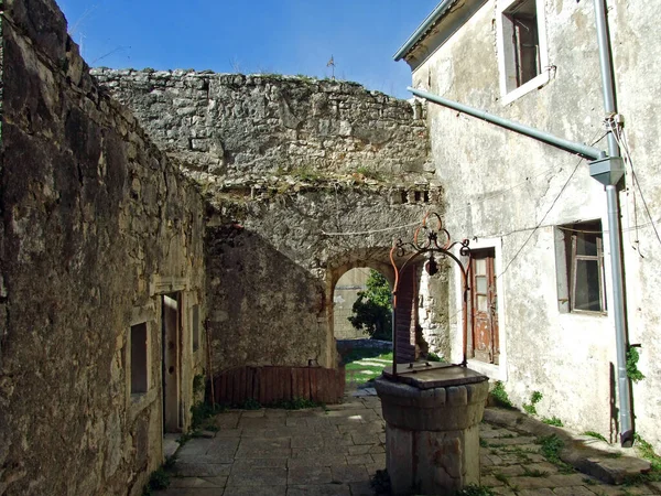 Château Krsan Istrie Croatie Krsanski Kastel Ili Stari Grad Krsan — Photo