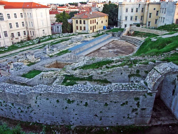 Malé Římské Divadlo Městě Pula Istrie Chorvatsko Malo Rimsko Kazaliste — Stock fotografie