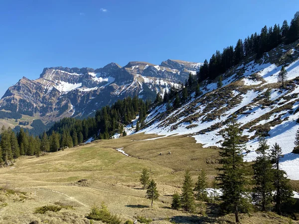 Alpské Vrcholy Klimsenhorn Esel Tomlishorn Widderfeld Horském Masivu Pilatus Nebo — Stock fotografie