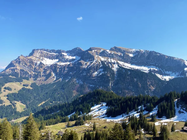 Alp Tepeleri Klimsenhorn Esel Tomlishorn Widderfeld Mountain Massif Pilatus Veya — Stok fotoğraf