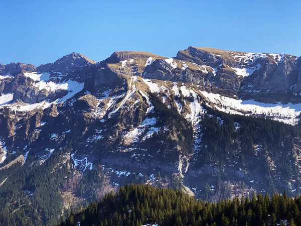 Szczyty Górskie Tomlishorn Widderfeld Masywie Górskim Pilatus Lub Pilatus Eigenthal — Zdjęcie stockowe