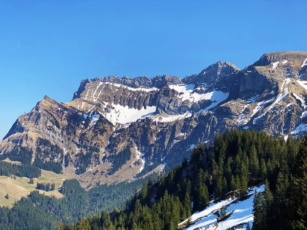 Picos Alpinos Klimsenhorn Esel Tomlishorn Macizo Montaña Pilatus Monte Pilatus —  Fotos de Stock