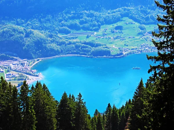 Walensee Churfirsten Seeztal Szubalpin Völgy Hegyvonulatai Között Walenstadtberg Gallen Kanton — Stock Fotó