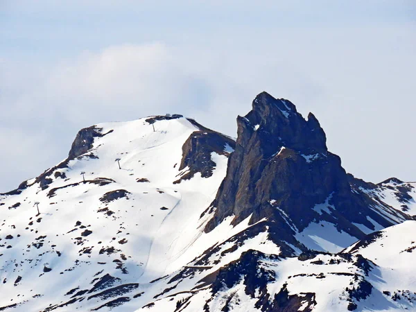 Pics Enneigés Alpins Moins Schsmoor Saechsmoor Sachsmoor Avec Station Ski — Photo