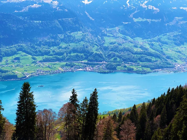 Walensee Churfirsten Seeztal Szubalpin Völgy Hegyvonulatai Között Walenstadtberg Gallen Kanton — Stock Fotó