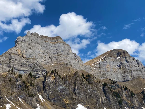 Picos Alpinos Schibenstoll Hinterrugg Hinderrugg Cordilheira Churfirsten Entre Região Obertoggenburg — Fotografia de Stock