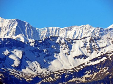 İsviçre Alpleri 'nin karlı zirveleri ve buzulları, Emmental Alpler, Alpnach - Obwalden Kantonu, İsviçre (Kanton Obwalden, Schweiz)