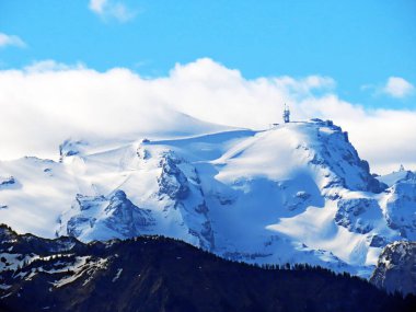 İsviçre Alpleri 'nin karlı zirveleri ve buzulları, Emmental Alpler, Alpnach - Obwalden Kantonu, İsviçre (Kanton Obwalden, Schweiz)