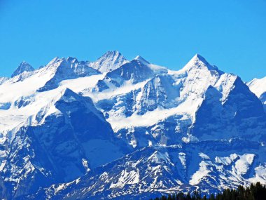 İsviçre Alpleri 'nin karlı zirveleri ve buzulları, Emmental Alpler, Alpnach - Obwalden Kantonu, İsviçre (Kanton Obwalden, Schweiz)