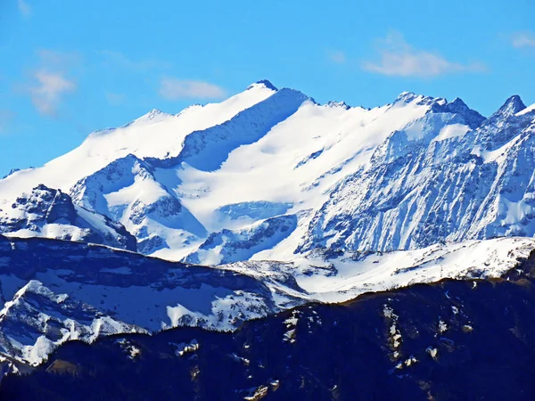 Vista Dos Picos Nevados Geleiras Dos Alpes Suíços Cordilheira Pilatus — Fotografia de Stock