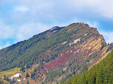 İsviçre 'nin Pilatus ve Emmental Alpler, Alpnach - İsviçre' nin Obwalden Kantonu 'nda (Kanton Obwalden, Schweiz)