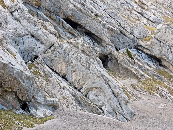 Скалы Камни Швейцарском Горном Массиве Пилатус Эмментальных Альпах Альпнах Кантон — стоковое фото