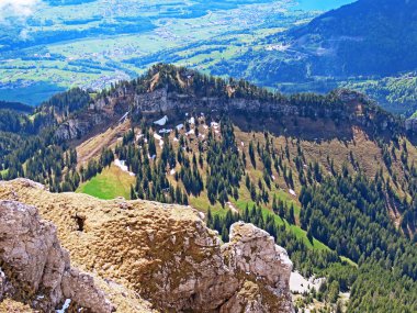 İsviçre 'nin Pilatus sıradağlarında ve Emmental Alpler' de Alpnach - Obwalden Kantonu, İsviçre (Kanton Obwalden, Schweiz)
