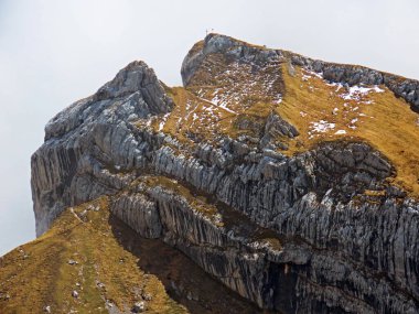 İsviçre 'nin Pilatus sıradağlarında Matthorn' un Alpnach, Obwalden Kantonu (Kanton Obwalden, Schweiz)