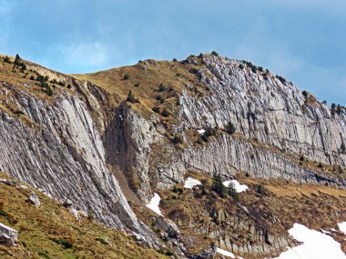 İsviçre 'nin Pilatus dağ sırasındaki Ruessiflue tepesinde ve Emmental Alpler' de, Alpnach - Obwalden Kantonu, İsviçre (Kanton Obwalden, Schweiz)