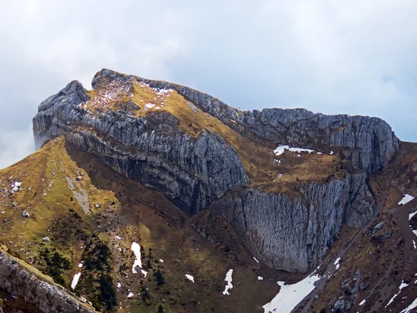 Alpine Peak Matthorn Swiss Mountain Range Pilatus Emmental Alps Alpnach — Fotografia de Stock