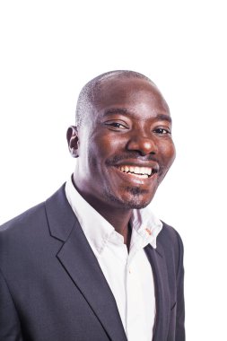  gülümseyen resmi giyen adam