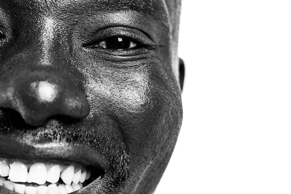 Sorridente homem africano . — Fotografia de Stock