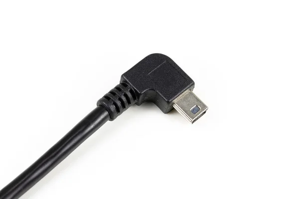 Câble de connecteur USB micro angulaire isolé sur fond blanc — Photo