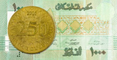 250 Lübnan sterlinine karşı 1000 Lübnan sterlini.