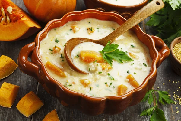 Cheese soup with pumpkin — Stock Photo, Image