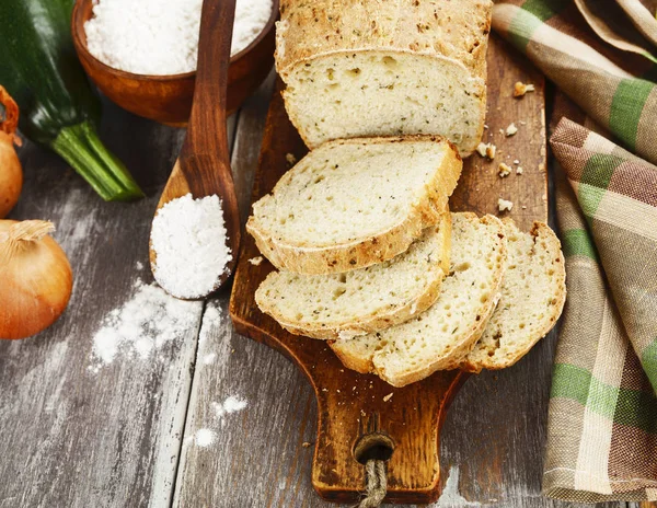 Bread with zucchini and onion — Stock Photo, Image