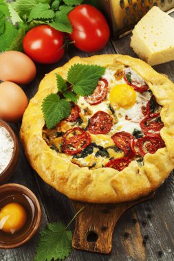 Isırgan otu ile Galette'ye