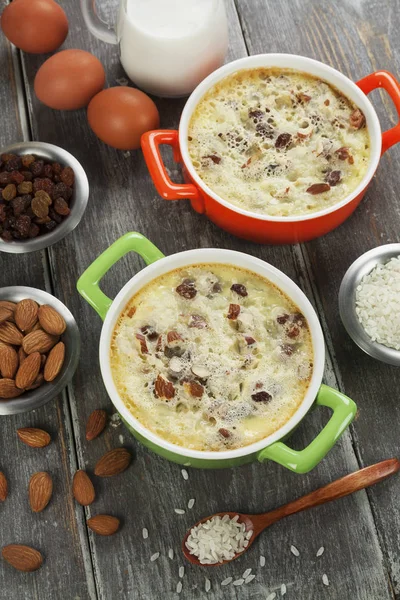 Rice pudding with raisin — Stock Photo, Image