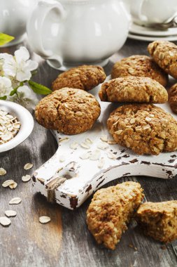 Ev yapımı yulaflı kurabiye.