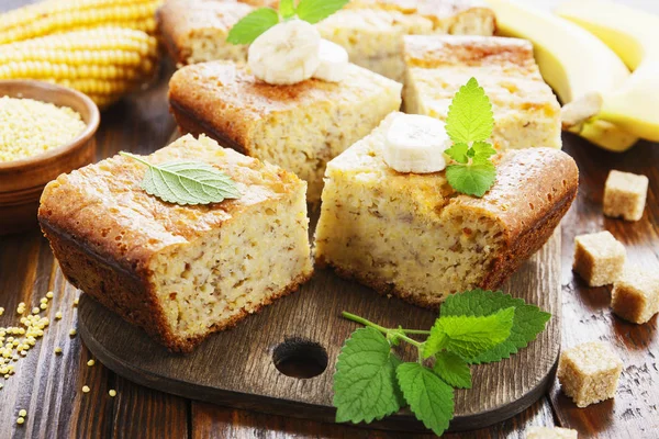 Maïs braadpan met banaan — Stockfoto