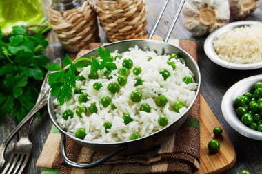 Masada yeşil bezelyeli pilav