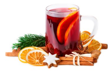 Beyaz üzerinde mulled şarap Noel yumruk baharat
