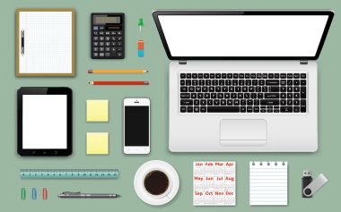 İş yeri ofisi ve iş unsurları ayarlandı. Mobil aygıtlar ve belgeler