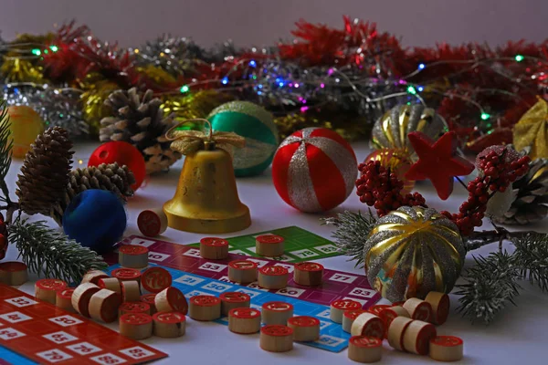 Weihnachtsdekoration Und Bingo — Stockfoto