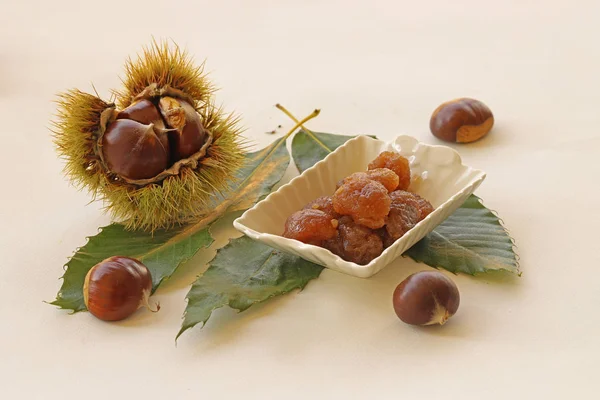 Kestane Bal, kestane şekeri ve kestane.