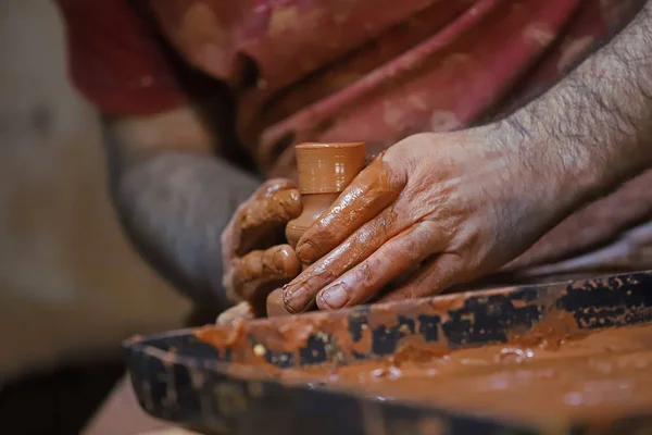 Turquía Esmirna Menemén Noviembre 2018 Taller Cerámica Profesional Construcción Bandeja —  Fotos de Stock