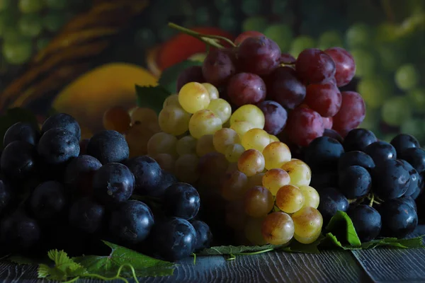 Uvas Rojas Blancas Naturales — Foto de Stock